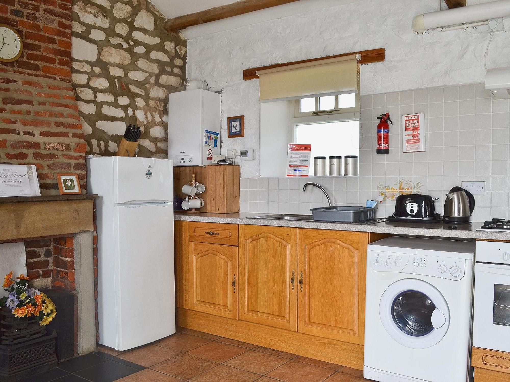 Guillemot Cottage Фламбъро Екстериор снимка