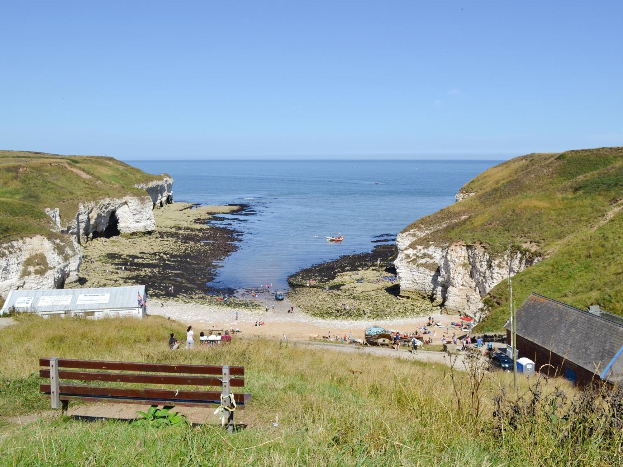 Guillemot Cottage Фламбъро Екстериор снимка